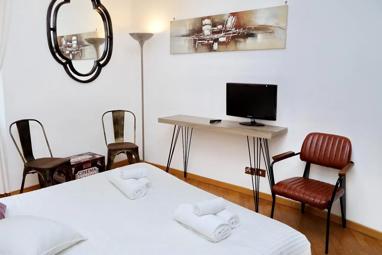 Bella Trastevere Apartment Rome Italy